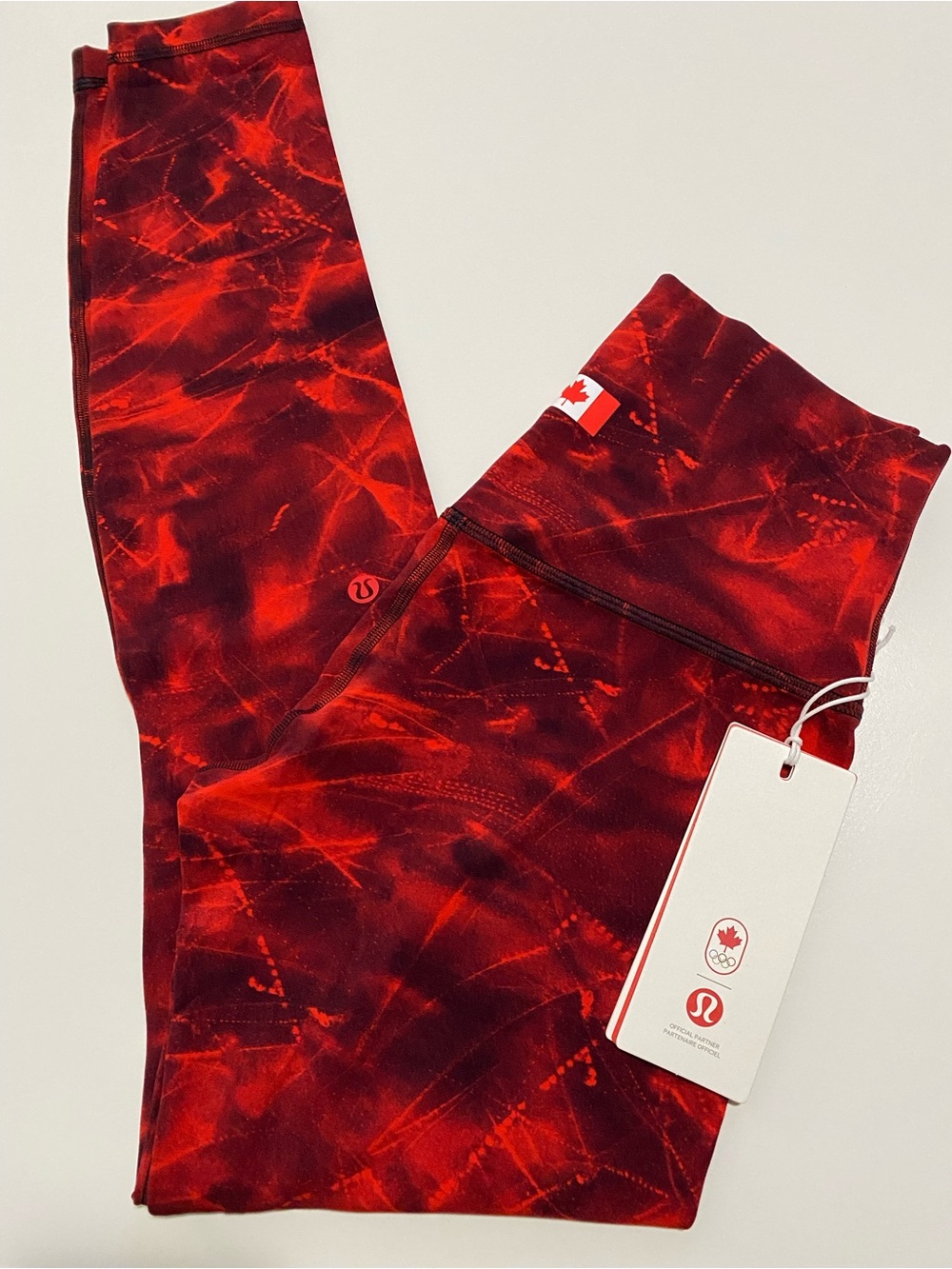 Lululemon - Team Canada - Align High Rise Pant 28” - Size 6 - NWT